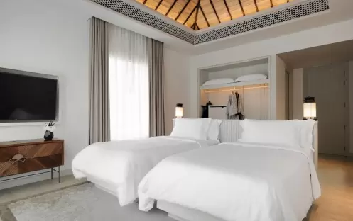 Presidential--Beachfront-Pool--Villa Presidential--Beachfront-Pool--Villa
