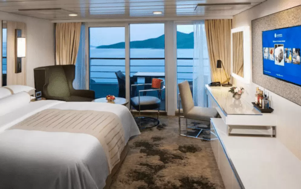 Club Continent Suite