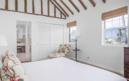 Three Bedroom Full Kitchen Water View Cottage Three Bedroom Full Kitchen Water View Cottage