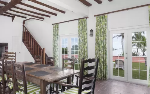 Three Bedroom Full Kitchen Water View Cottage Three Bedroom Full Kitchen Water View Cottage
