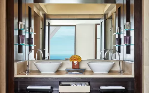 Hotel Arts Barcelona - Executive Sea View Suite Bathroom Hotel Arts Barcelona - Executive Sea View Suite Bathroom