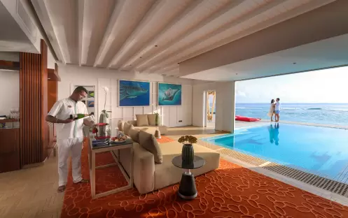 Emerald Maldives - Presidential Water Villa Butler Service Emerald Maldives - Presidential Water Villa Butler Service