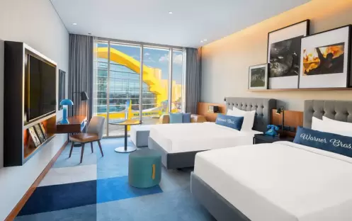 WB Abu Dhabi Two Double Beds Artist Room with Yas Theme Park Access - Double Beds WB Abu Dhabi Two Double Beds Artist Room with Yas Theme Park Access - Double Beds