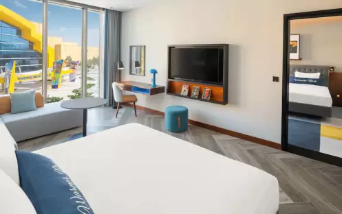 WB-Abu-Dhabi-King-Director_s-Room-with-Yas-Theme-Parks-Access WB-Abu-Dhabi-King-Director_s-Room-with-Yas-Theme-Parks-Access