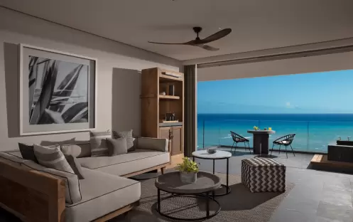 Preferred Club Master Suite Ocean Front Preferred Club Master Suite Ocean Front
