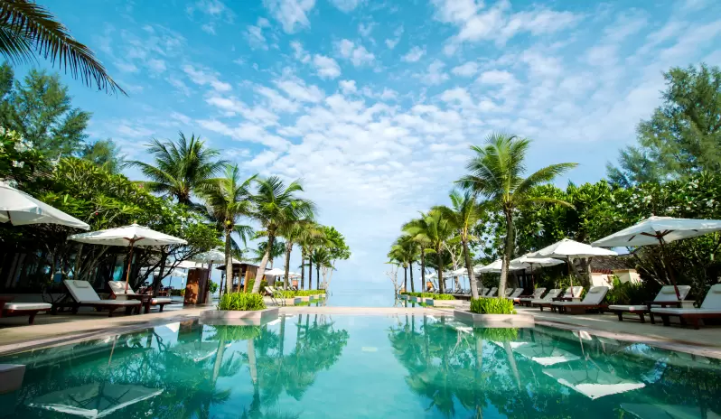 Layana Resort & Spa-Infinity Pool Layana Resort & Spa-Infinity Pool