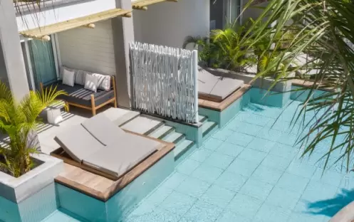 Couple Swim up room Couple Swim up room
