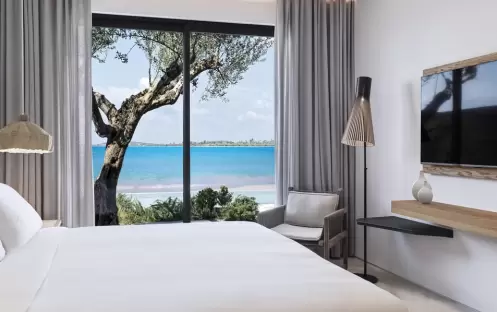 WOW Beachfront Infinity One Bedroom Suite WOW Beachfront Infinity One Bedroom Suite