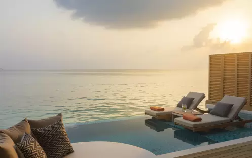 Water Villa with Pool Water Villa with Pool