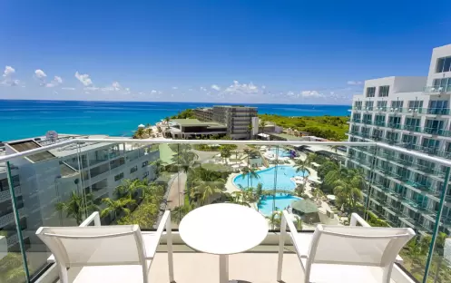 Sonesta Maho Beach Resort - Premier Ocean View Room Sonesta Maho Beach Resort - Premier Ocean View Room