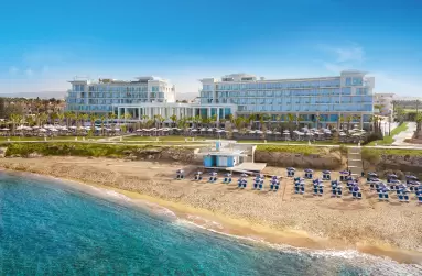 Amavi, MadeForTwo Hotels