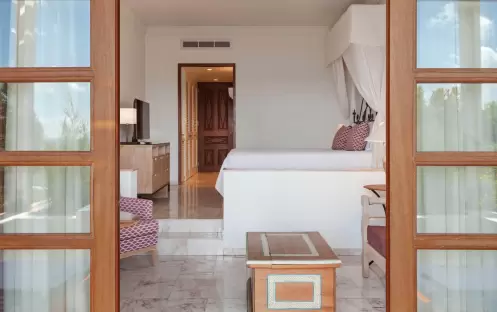 Garden Studio Suite with Whirlpool Garden Studio Suite with Whirlpool