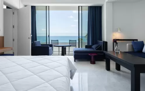 JUNIOR SUITE CONNECTING WITH VERANDA SEA VIEW ROOM JUNIOR SUITE CONNECTING WITH VERANDA SEA VIEW ROOM