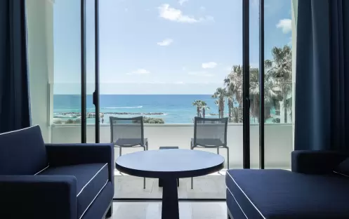 JUNIOR SUITE CONNECTING WITH VERANDA SEA VIEW ROOM JUNIOR SUITE CONNECTING WITH VERANDA SEA VIEW ROOM