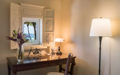 OCEAN FRONT SUITE OCEAN FRONT SUITE