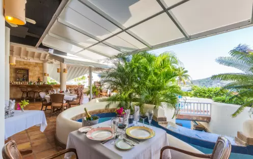 St James’s Club & Villas - Piccolo Mondo Restaurant St James’s Club & Villas - Piccolo Mondo Restaurant