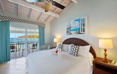 Tropical Waterfront Room Tropical Waterfront Room