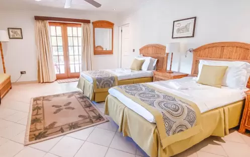 Bequia Beach Hotel - Two Bedroom Pool Villa - Bedroom with Twin Beds Bequia Beach Hotel - Two Bedroom Pool Villa - Bedroom with Twin Beds