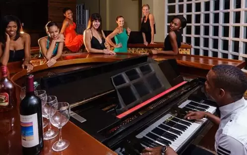 Jaspers Chillin Pool & Piano Bar Jaspers Chillin Pool & Piano Bar