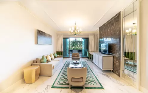 ONE BEDROOM SUITE ONE BEDROOM SUITE