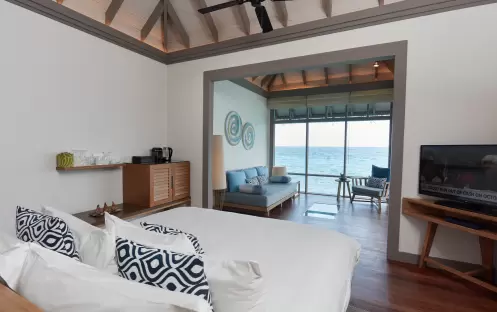F.Sunrise-Water-Villas-with-Infinity-Pool F.Sunrise-Water-Villas-with-Infinity-Pool