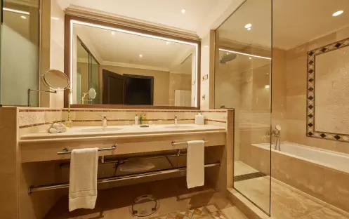 Junior Suite Deluxe Garden View Junior Suite Deluxe Garden View