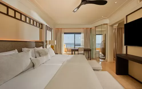 Preferred Club Suite Frontal Ocean View Preferred Club Suite Frontal Ocean View