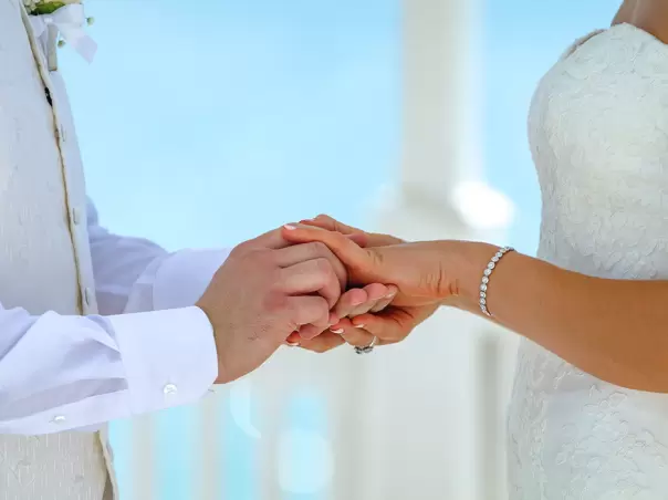 St. James' Club & Villas Complimentary Wedding Package