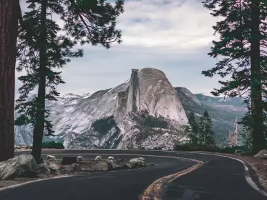 Visit the Glacier Point lookout Visit the Glacier Point lookout