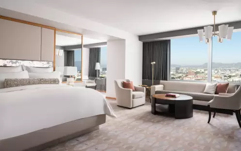 The Ritz-Carlton, Los Angeles - Junior Suite, 1 King or 2 Queen, City View, Club Level The Ritz-Carlton, Los Angeles - Junior Suite, 1 King or 2 Queen, City View, Club Level