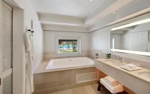 Lux Le Morne - Sunset Junior Suite Bathroom Lux Le Morne - Sunset Junior Suite Bathroom