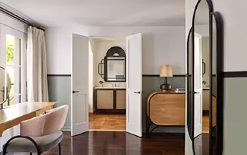 1 King Canary Suite Accessible 1 King Canary Suite Accessible