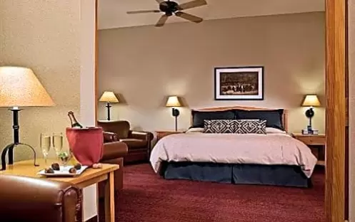 Wuksachi Lodge - Standard Room - Deluxe Room - King Bed Double Wuksachi Lodge - Standard Room - Deluxe Room - King Bed Double