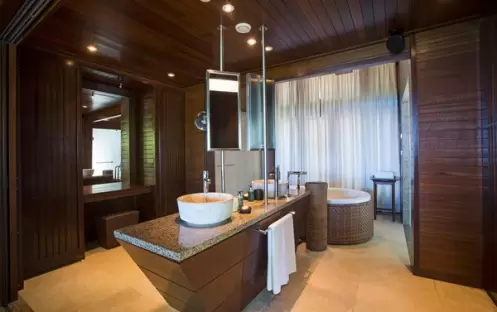 Constance Ephelia - Presidential Suite - Washroom Constance Ephelia - Presidential Suite - Washroom