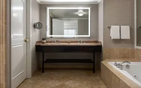 Hyatt Regency Huntington Beach Resort and Spa - Catalina Suite Hyatt Regency Huntington Beach Resort and Spa - Catalina Suite