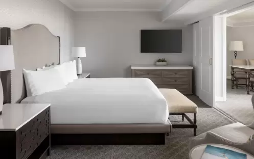 Hyatt Regency Huntington Beach Resort and Spa - Huntington Suite Hyatt Regency Huntington Beach Resort and Spa - Huntington Suite
