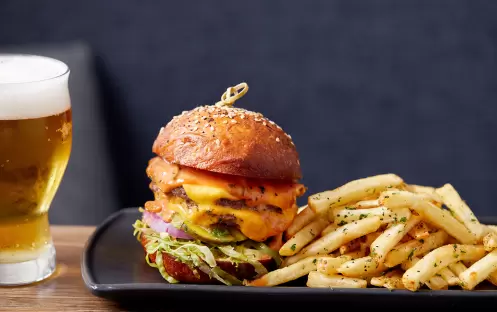 Kimpton Shorebreak Hotel - Pacific Hideaway Burger