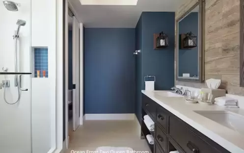 The-Water-Front-Beach-Resort-Premium-Oceanfront-2-Queen-Beds-Washroom The-Water-Front-Beach-Resort-Premium-Oceanfront-2-Queen-Beds-Washroom