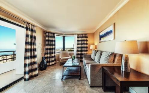 The-Waterfron-Beach-Resort-Oceanfront-1-Bedroom-1-King-suite The-Waterfron-Beach-Resort-Oceanfront-1-Bedroom-1-King-suite