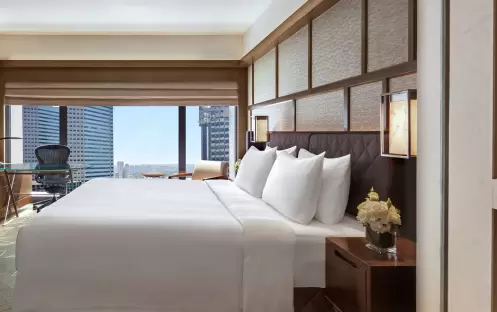 Pan Pacific Singapore - Deluxe Room Panoramic View King Bed Pan Pacific Singapore - Deluxe Room Panoramic View King Bed