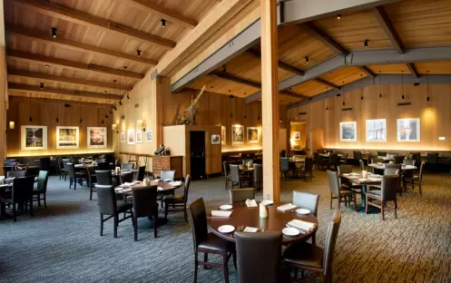 Yosemite Valley Lodge, California - The Mountain Room Lounge 1 Yosemite Valley Lodge, California - The Mountain Room Lounge 1