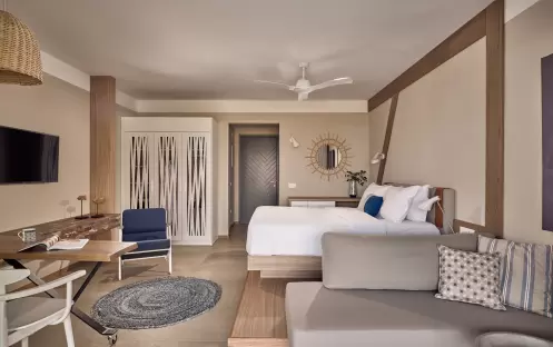 Sapphire Zen Suite with Sharing Pool Sitting Area Sapphire Zen Suite with Sharing Pool Sitting Area