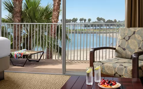 San Diego - Bahia Resort - Partial Bay View Studio King Balcony San Diego - Bahia Resort - Partial Bay View Studio King Balcony