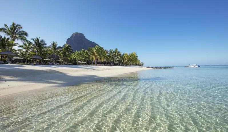 Paradis Beachcomber Golf Resort & Spa - Beach Paradis Beachcomber Golf Resort & Spa - Beach