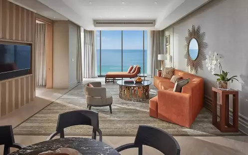 Mandarin Oriental Jumeirah - Mandarin Sea Front Suite Living Room Mandarin Oriental Jumeirah - Mandarin Sea Front Suite Living Room