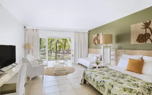 Victoria Beachcomber Resort & Spa - Superior First Floor 1 Victoria Beachcomber Resort & Spa - Superior First Floor 1