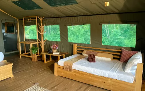 12_The Bush Camp_Tent Interior 12_The Bush Camp_Tent Interior