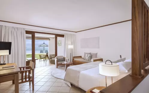 Paradis Beachcomber Golf Resort & Spa - Rooms - Junior Suite Beach Front 3 Paradis Beachcomber Golf Resort & Spa - Rooms - Junior Suite Beach Front 3
