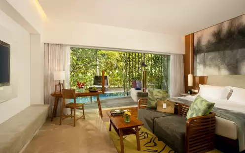 Impressive Lagoon Pool Suite - One-king-bed Impressive Lagoon Pool Suite - One-king-bed