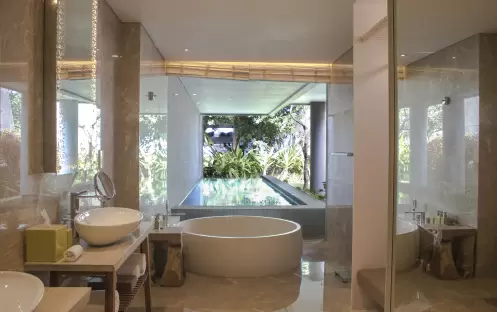 Heavenly Pool Suite - Bathroom Heavenly Pool Suite - Bathroom